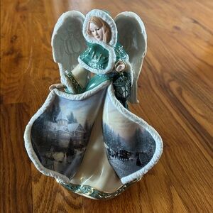 Thomas Kinkade Collectible Angel of Peace. TK Winter Angels of Light Collection